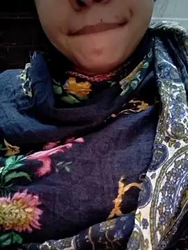 cute IndianBabe online show from November 2025 10:43:02 PM