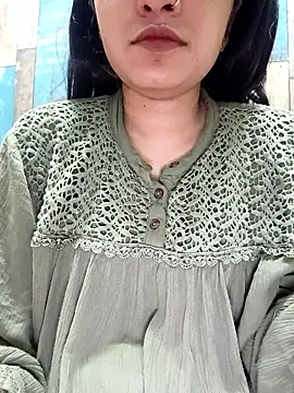 Snapshot of cute_IndianBabe chatting on February 2026 01:29:01 AM cute IndianBabe online show from February 2026 01:29:01 AM