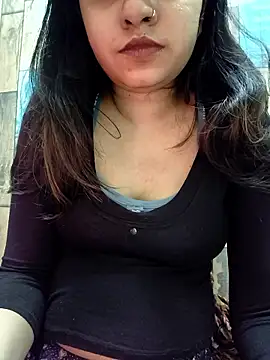 Snapshot of cute_IndianBabe chatting on December 2025 01:16:01 AM cute IndianBabe online show from December 2025 01:16:01 AM