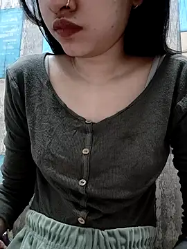 cute IndianBabe online show from November 2025 01:06:01 AM