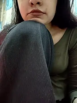 Snapshot of cute_IndianBabe chatting on January 2026 10:27:02 PM cute IndianBabe online show from January 2026 10:27:02 PM