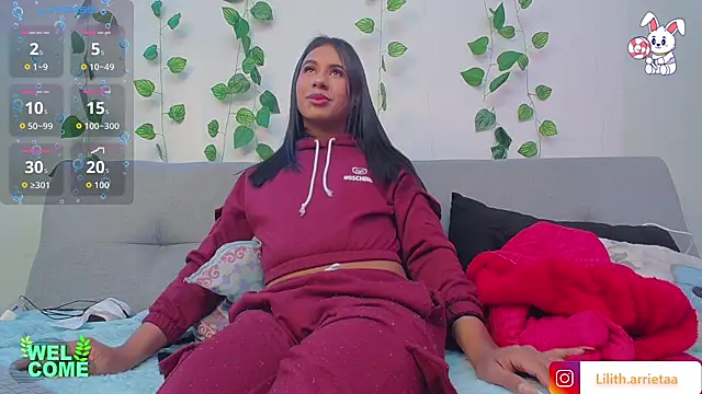 LiiLiith-1 online show from January 2026 03:23:01 AM