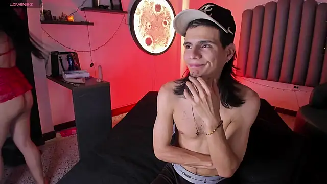 Martshall09 online show from November 2025 09:15:01 PM