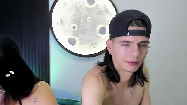 Martshall09 online show from October 2025 10:53:01 PM