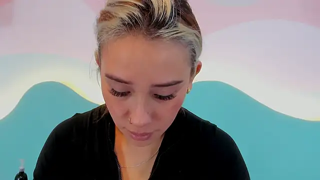 Lannajansen online show from February 2026 01:44:02 PM