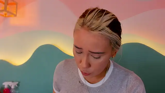 Lannajansen online show from January 2026 04:13:02 PM