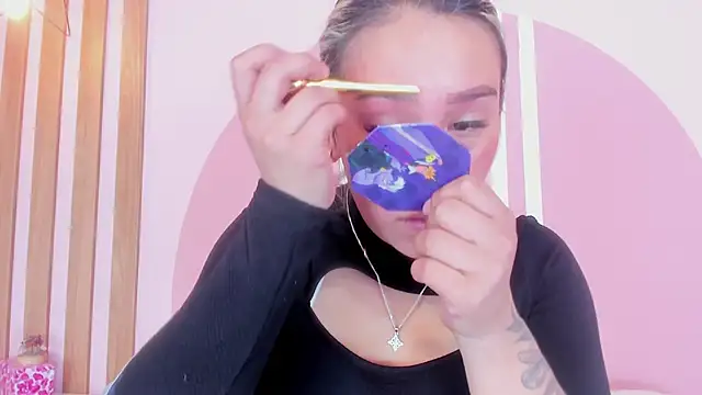 Lannajansen online show from March 2026 02:32:01 PM