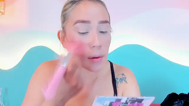 Snapshot of Lannajansen chatting on December 2025 12:48:01 PM Lannajansen online show from December 2025 12:48:01 PM