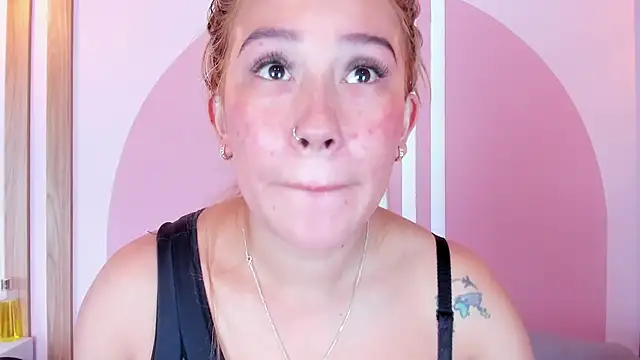 Lannajansen online show from April 2026 01:23:02 PM