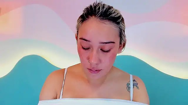 Lannajansen online show from December 2025 01:38:02 PM