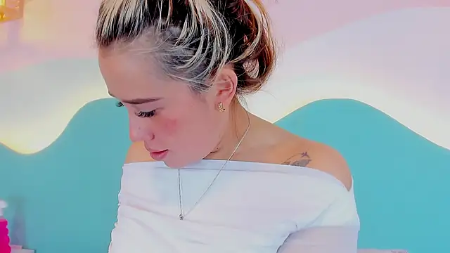 Lannajansen online show from February 2026 01:11:02 PM