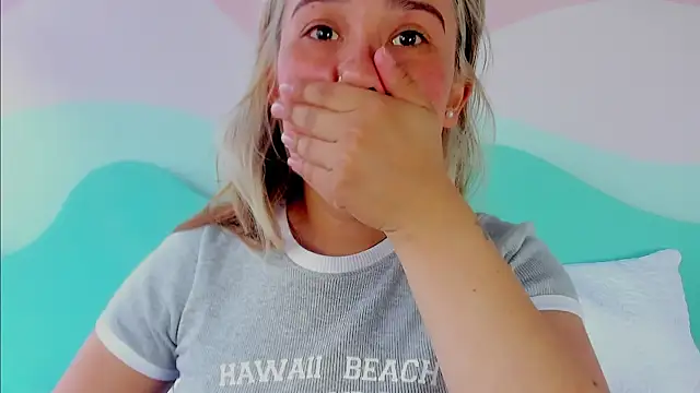 Snapshot of Lannajansen chatting on November 2025 05:18:02 PM Lannajansen online show from November 2025 05:18:02 PM