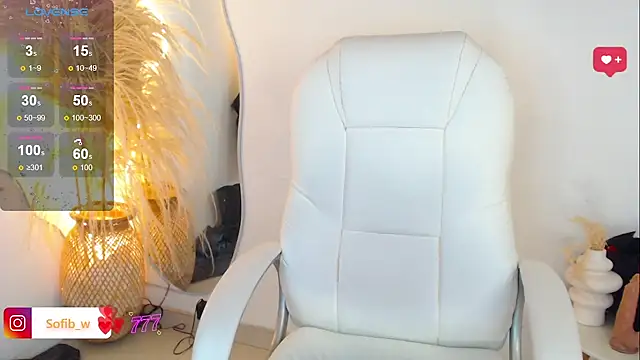 Sofi BBW online show from April 2026 12:45:01 PM