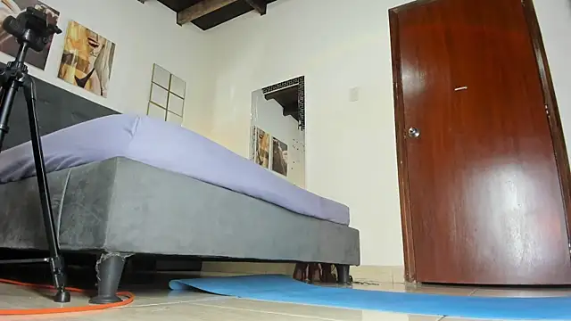 Akemirosse online show from March 2025 05:16:01 AM