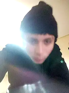 S4nt1luXx online show from November 2025 10:52:02 PM