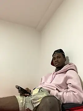 Snapshot of The_Black-Men chatting on May 2026 02:24:02 AM The Black-Men online show from May 2026 02:24:02 AM