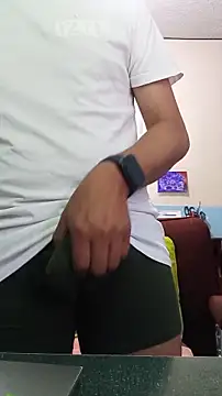 Andre16c online show from April 2026 04:01:01 PM