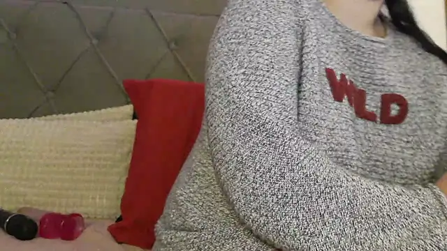 bunnyfox420 online show from January 2026 05:20:01 PM