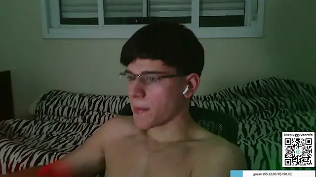 vitorsafado19 online show from October 2025 01:27:01 AM