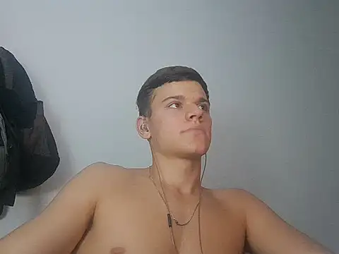 vitorsafado19 online show from February 2025 04:50:01 AM