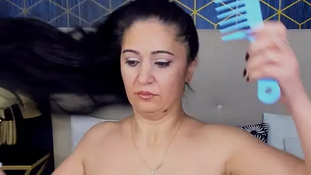 Snapshot of ValeryBlakes chatting on December 2025 08:39:01 PM ValeryBlakes online show from December 2025 08:39:01 PM