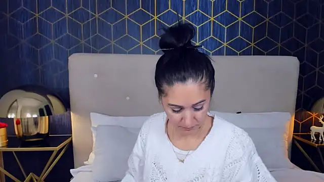 Snapshot of ValeryBlakes chatting on November 2025 06:52:02 PM ValeryBlakes online show from November 2025 06:52:02 PM