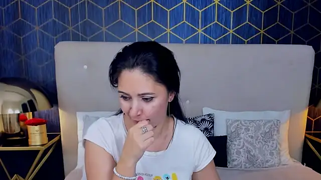 Snapshot of ValeryBlakes chatting on November 2025 07:50:02 PM ValeryBlakes online show from November 2025 07:50:02 PM