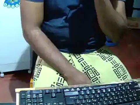 Snapshot of lolboy1234Z chatting on November 2025 11:32:01 PM lolboy1234Z online show from November 2025 11:32:01 PM