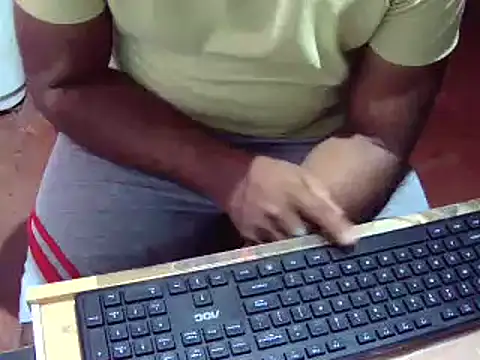 Snapshot of lolboy1234Z chatting on November 2025 07:58:01 PM lolboy1234Z online show from November 2025 07:58:01 PM