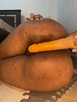 Snapshot of Charlotte_bronxxx chatting on September 2025 05:34:01 PM Charlotte bronxxx online show from September 2025 05:34:01 PM