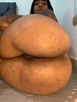 Snapshot of Charlotte_bronxxx chatting on September 2025 03:34:01 PM Charlotte bronxxx online show from September 2025 03:34:01 PM