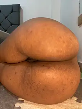 Snapshot of Charlotte_bronxxx chatting on September 2025 08:25:01 PM Charlotte bronxxx online show from September 2025 08:25:01 PM