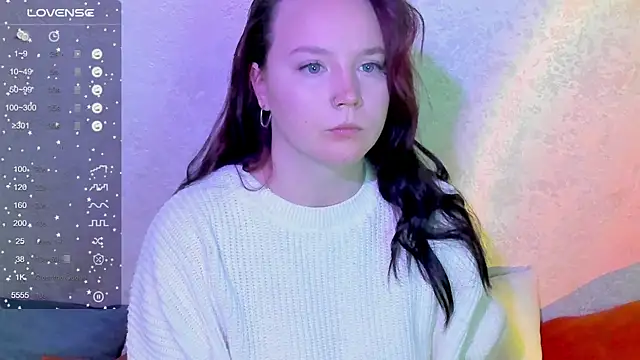 Snapshot of maya_suun chatting on January 2026 01:31:01 AM maya suun online show from January 2026 01:31:01 AM