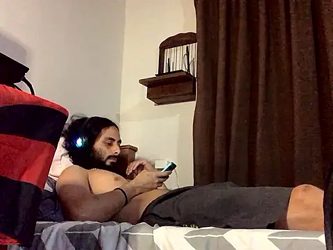 Nooneisthis online show from January 2026 10:44:02 AM