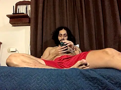 Nooneisthis online show from November 2025 06:38:02 AM