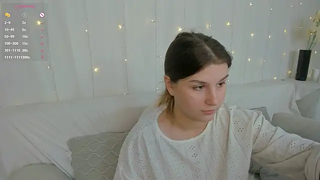 nawuwu online show from September 2025 05:07:01 AM
