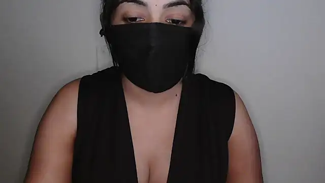 Snapshot of Reddy_Trisha chatting on February 2026 05:18:02 AM Reddy Trisha online show from February 2026 05:18:02 AM