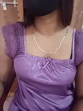 Snapshot of Vedha_Vedhika chatting on September 2025 08:57:01 AM Vedha Vedhika online show from September 2025 08:57:01 AM