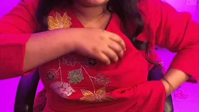 Snapshot of Gagankaur chatting on October 2025 06:05:01 AM Gagankaur online show from October 2025 06:05:01 AM