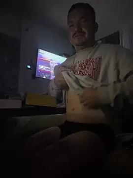 paullliliu online show from January 2025 01:11:01 PM