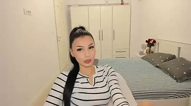 HelenShawn online show from February 2025 02:28:02 AM