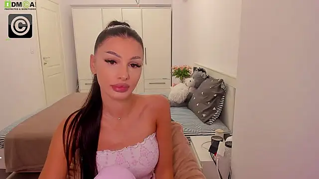 HelenShawn online show from September 2025 03:32:02 AM