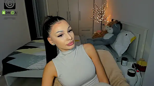 HelenShawn online show from January 2026 07:39:01 PM