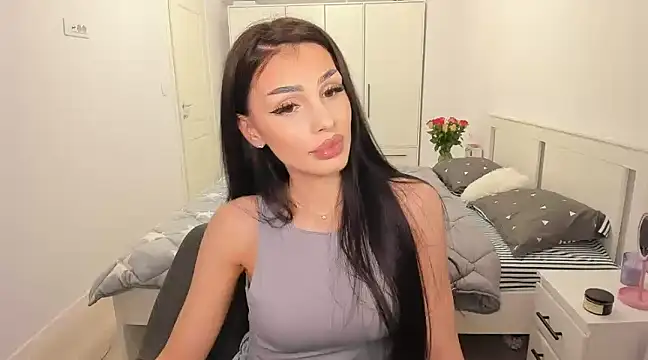 HelenShawn online show from March 2025 08:37:02 PM