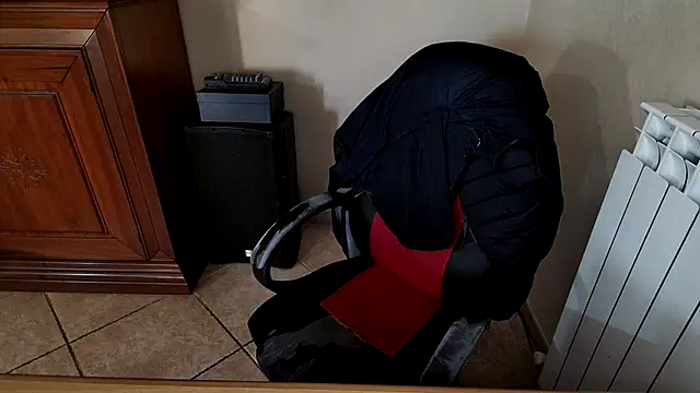 Snapshot of topina8 chatting on March 2025 04:01:01 PM topina8 online show from March 2025 04:01:01 PM