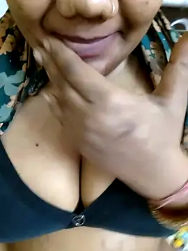 Snapshot of SEXY-NUTAN chatting on January 2025 02:50:02 PM SEXY-NUTAN online show from January 2025 02:50:02 PM