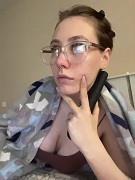 Molli Luv online show from November 2025 09:23:02 AM