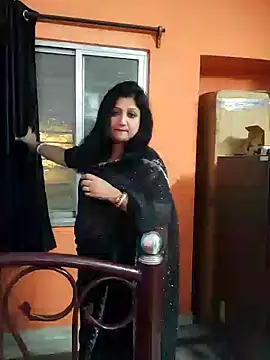 horny lizia online show from February 2026 04:06:01 PM