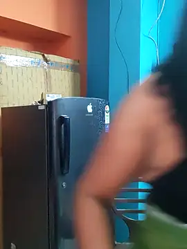 horny lizia online show from April 2026 06:35:02 PM