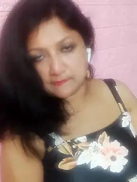 Snapshot of horny_lizia chatting on September 2025 03:33:01 PM horny lizia online show from September 2025 03:33:01 PM